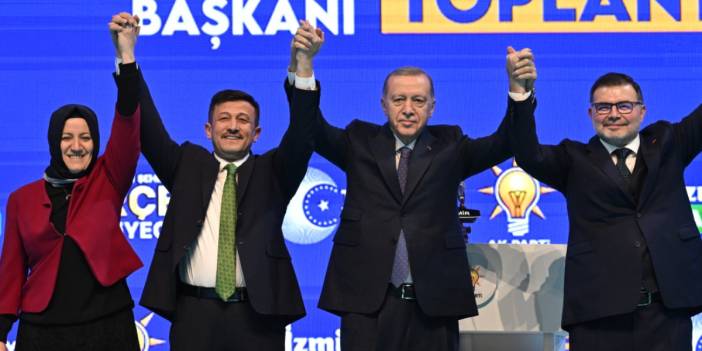 Cumhurbaşkanı Erdoğan duyurdu: İşte Cumhur İttifakı'nın İzmir ilçe adayları