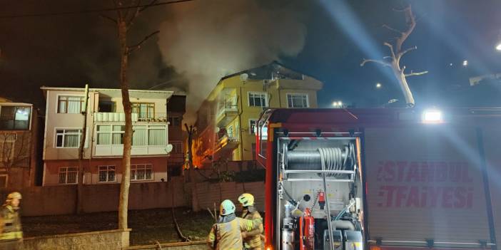 Sarıyer'de korkutan yangın: Yandaki binaya da sıçradı