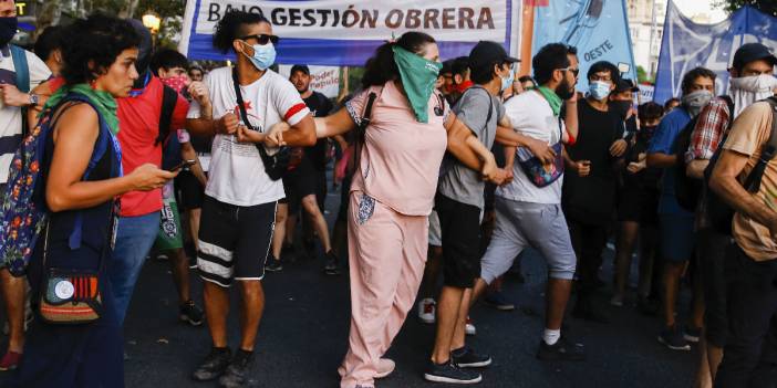 ‘Radikal kararlar alacağız’ demişti: Arjantin’de halk Milei'ye karşı sokakta