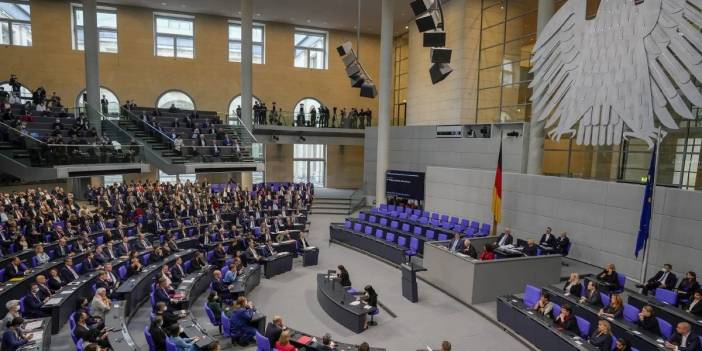 Fırtınaya dayanıklı Anayasa Mahkemesi: Almanya AYM’nin gücünü arttıracak