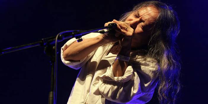 30 yıl boyunca kanserle savaşan ünlü müzisyen hayatını kaybetti