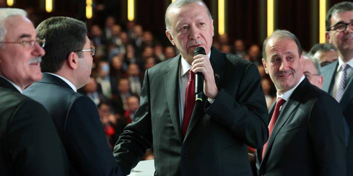 Erdoğan'dan Yargıtay ve AYM tartışmalarına çarpıcı yorum: Taraf değil hakem mevkiindeyiz