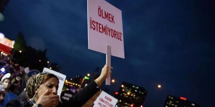 İzmir'de kadın cinayeti: Ayrı yaşadığı eşini iş görüşmesine giderken öldürdü