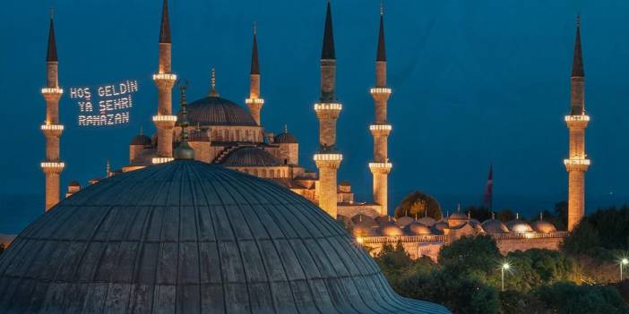 On bir ayın sultanı ramazan başlıyor: Müslümanlar bu gece ilk sahura kalkacak