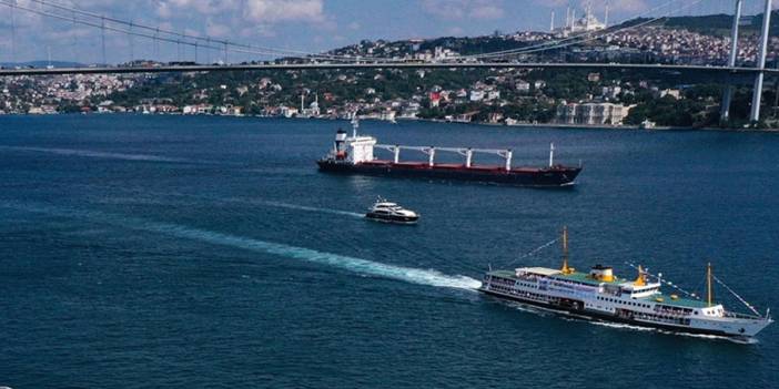 İstanbul Boğazı gemi trafiğine açıldı