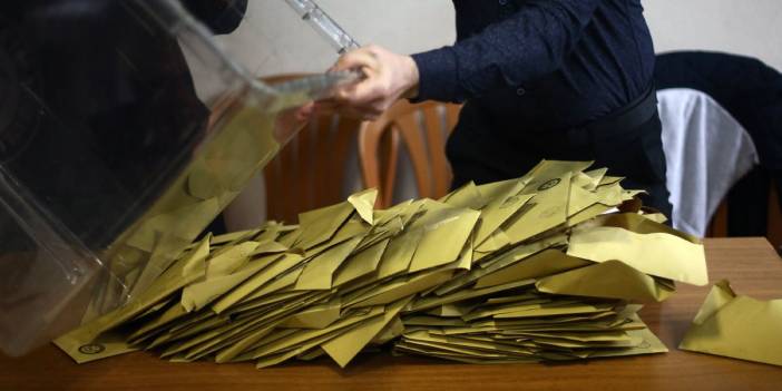 Yerel seçimin 'en'leri belli oldu: En kısa oy pusulası 4 santimetre ile Şırnak'ta