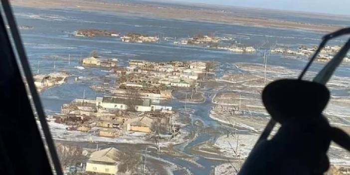 Kazakistan'da on binlerce kişiye tahliye: Karlar eridi, OHAL ilan edildi