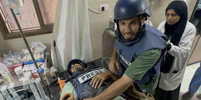 İsrail'den TRT Arapça ekibine Gazze'de saldırı! Yaralılar var