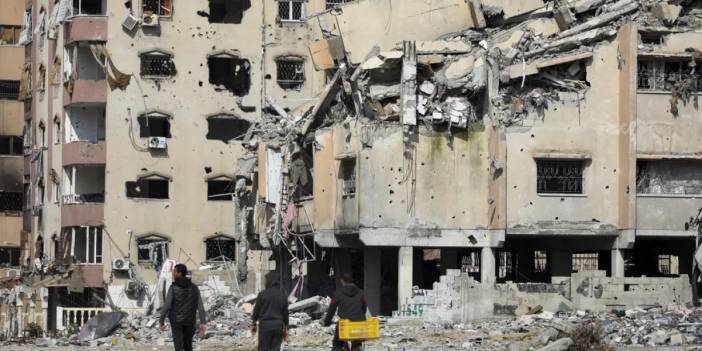 Gazze'de can kaybı 33 bin 797'e yükseldi