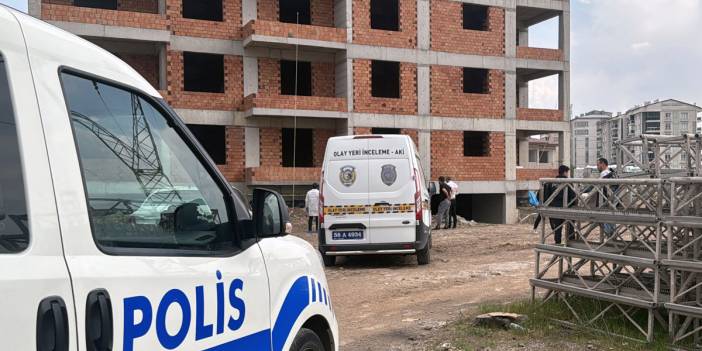 Sivas'ta iş cinayeti: İnşaattan düşen kalıp ustası hayatını kaybetti
