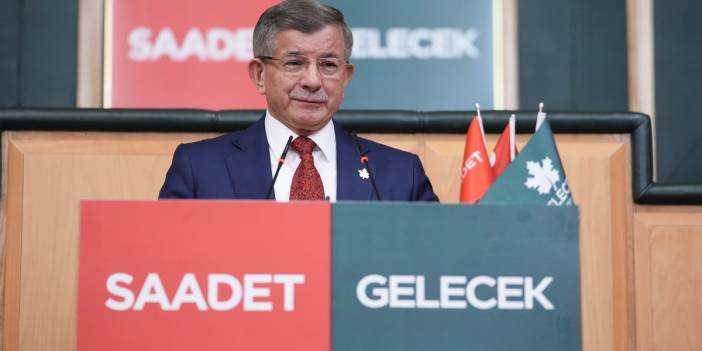 Davutoğlu'ndan anayasa tepkisi: Mesele Türkiye'yi meşgul etmekse bu oyuna gelmeyiz