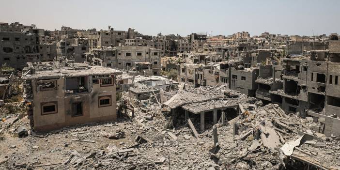İsrail Gazze'de hastane çevresini bombaladı: Çoğu kadın ve çocuk onlarca can kaybı