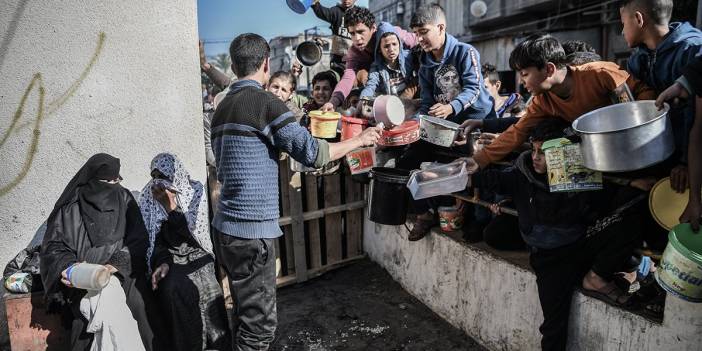 İnsani kriz derinleşiyor: Gazze'de çocuklar açlıktan ölüyor