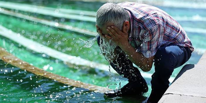 Meteoroloji'den serinleten haber: Kavurucu sıcaklar gidecek, sağanak vuracak!