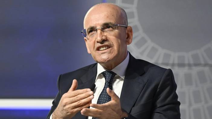 Şimşek'ten 'fon krizi' açıklaması: Yapısal bir risk yok