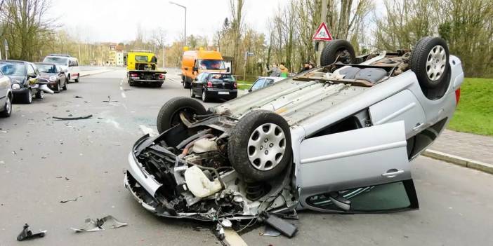 Bayram tatilinin ilk gününde acı bilanço: 852 trafik kazası, 5 can kaybı...