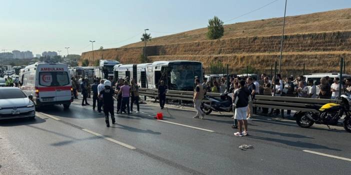 Sefaköy'de metrobüs kazası: 1 kişi hayatını kaybetti, çok sayıda yaralı var