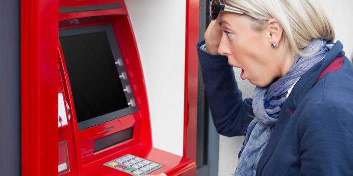 Emekliler için risk çanları: Bankalar artık maaşlara el koyabilecek! Yargıtay, Anayasa'yı emsal gösterdi