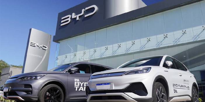 Türkiye'ye dev fabrika kuruyordu: BYD'nin dakikalar içinde şarj olan bataryası geliyor