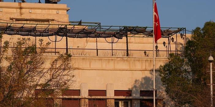 Türkiye'nin Şam Büyükelçiliği 12 yıl sonra yeniden faaliyete başladı