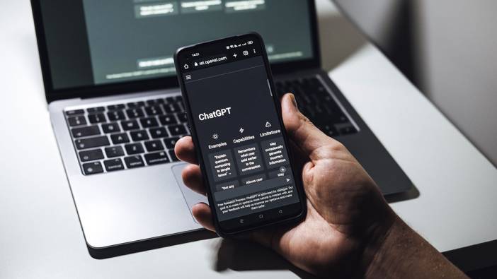 Ücretli, ücretsiz herkese açıldı: ChatGPT sesli komutların gücü arttı!
