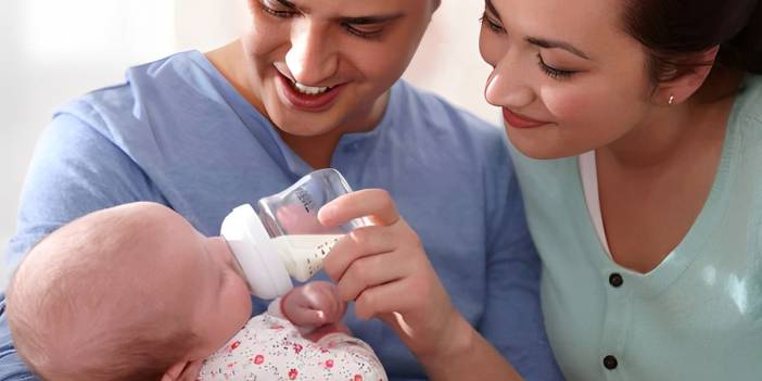 Çocuğunuzu biberonla beslerken bu hatayı sakın yapmayın! Yetişkinliğinde diş çürükleriyle uğraşıp durur