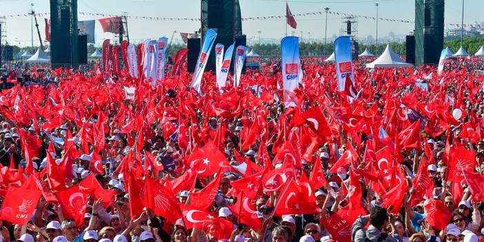 CHP İstanbul’dan Filistin’e destek yürüyüşü