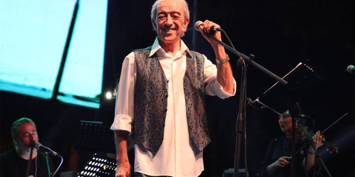 4 Ocak'tan beri hastanedeydi! Edip Akbayram hayatını kaybetti