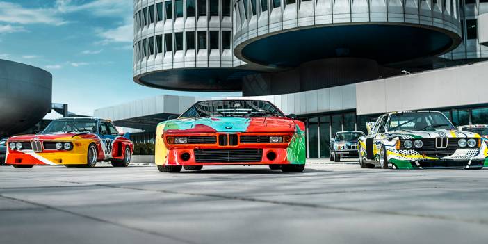 BMW'nin efsaneleri dünya turunda!