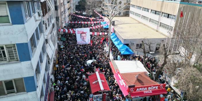 Kadıköy'de ön seçim sokaklara taştı