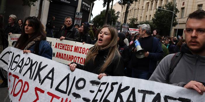 Yunanistan’da hayat pahalılığına karşı 24 saatlik grev