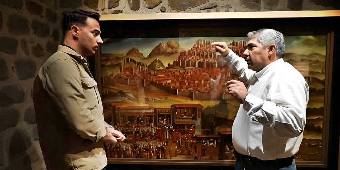 Ankara Kalesi'nin gizemi ortaya çıktı! 'Surdaki Sır' romanında detaylarıyla yazdı