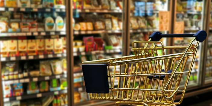 Sağlıklı beslenmenin bedeli günde bin 140 lira: Yoksulluk sınırı 84 bin liraya dayandı