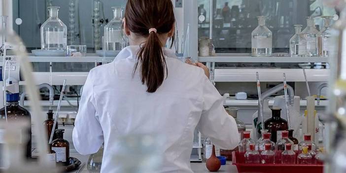 Bilim sofraya geldi: Laboratuvarda yetiştirilen tavuk eti gerçek oldu