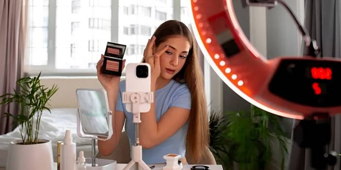 16 yaşından küçükler sosyal medyada canlı yayın açamayacak! Ebeveyn denetimi sıkılaştırılıyor