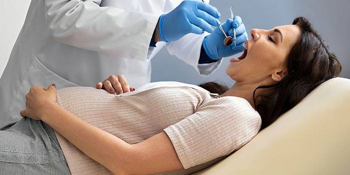 Anne adayları dikkat: Diş sağlığınız bebeği de etkiliyor! Uzmanı uyardı: Düzenli su tüketmek çok önemli