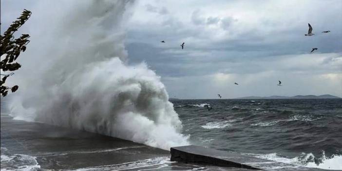 Bolu, Kastamonu, Sinop, Zonguldak, Bartın, Karabük ve Düzce... Meteoroloji alarm verdi: Dışarıda bile oturmayın