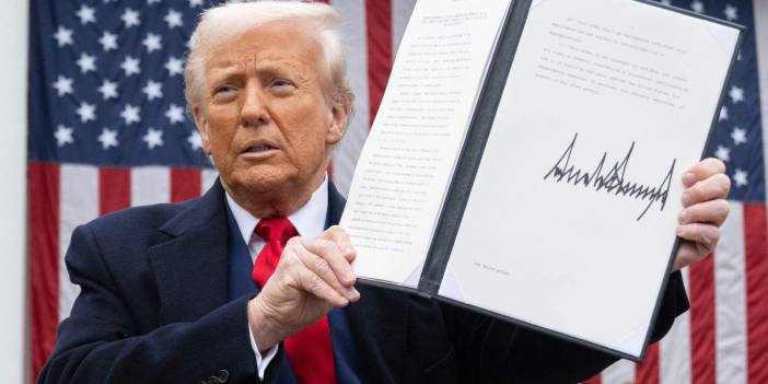 Trump: Çin, yüzde 145’lik tarifeleri yiyecek