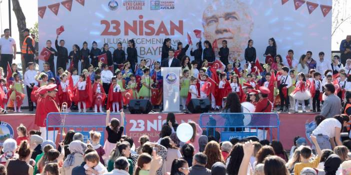 Avcılar’da ertelenen bayram, büyük bir coşkuyla kutlandı