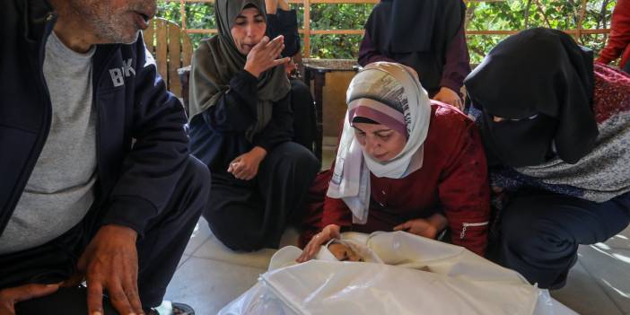 Gazze’de can kaybı 52 bin 615’e yükseldi