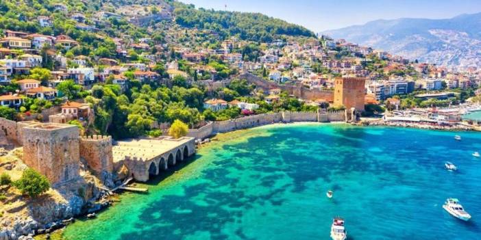 Tatil rezervasyonu yaptıracaklar dikkat: Bakanlıktan "sosyal medya" uyarısı"