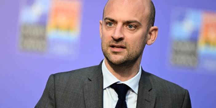 Fransız bakan Barrot’tan Putin’e: Ukrayna ile barış müzakerelerine yanaşmazsa daha kapsamlı yaptırım uygularız