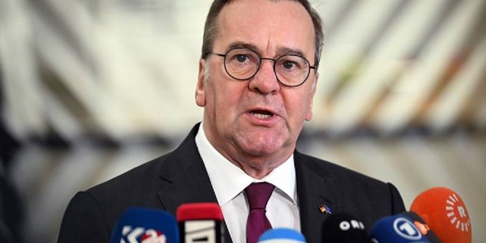 Alman bakan Pistorius, barış müzakerelerine ilişkin konuştu: Putin’in zamana oynadığı ortada