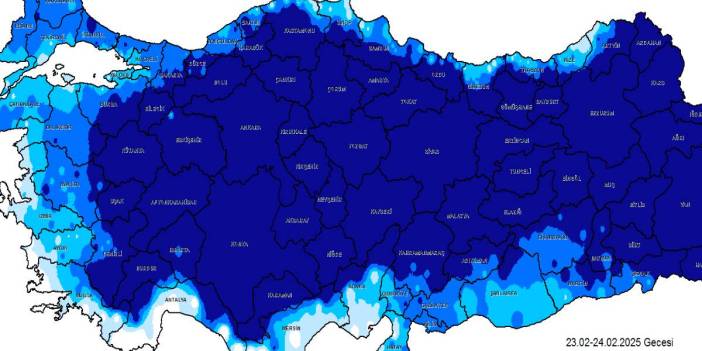 Türkiye'ye Pazartesi uyarısı yapıldı! Balkanlar üzerinden gelecek, 12-14 derece birden düşürecek. Kimse bunu beklemiyordu