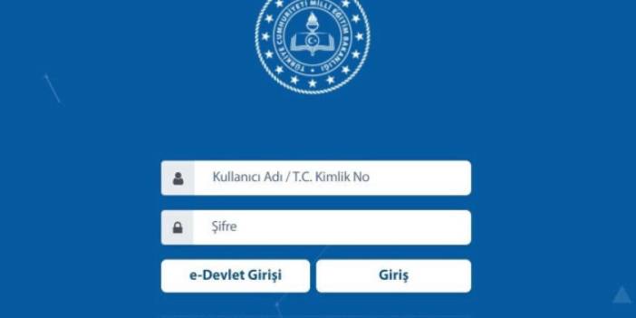MEBBİS'e giren öğretmen şokta! İl dışı tayin başvuruları kilitlendi, sistem ilk günden çöktü: Bu kadar isteyen var mıydı