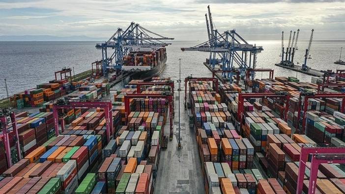 TÜİK: Dış ticaret açığı 9 milyar doları geçti