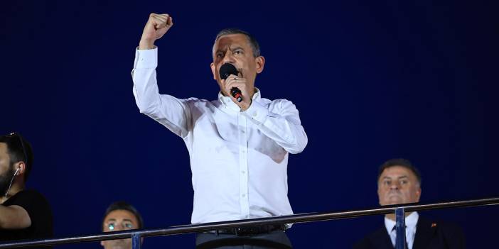 Özel'den Akın Gürlek'e: Tepemin tasını attırma, dağılamamak üzere toplanırız