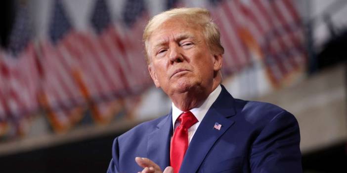 Trump 12 ülke vatandaşlarının ABD'ye girişini yasakladı