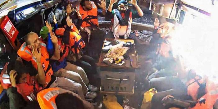 İsrail'den Madleen'e baskın: 2'si Türk 12 aktivist kaçırıldı