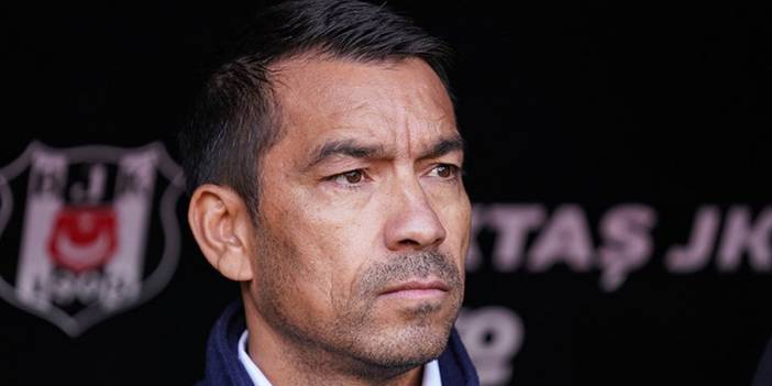 Giovanni van Bronckhorst dünya devine imza attı